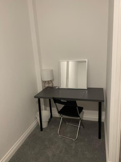 Beautiful 5Bedroom Hse-Contractor/Family/Corporate ダートフォード エクステリア 写真