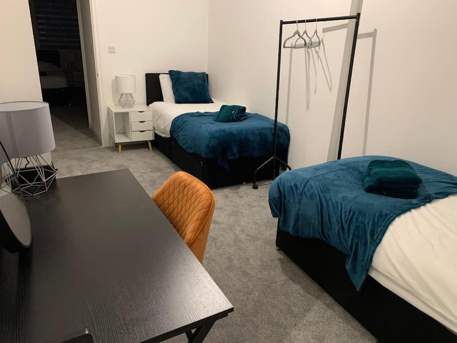 Beautiful 5Bedroom Hse-Contractor/Family/Corporate ダートフォード エクステリア 写真